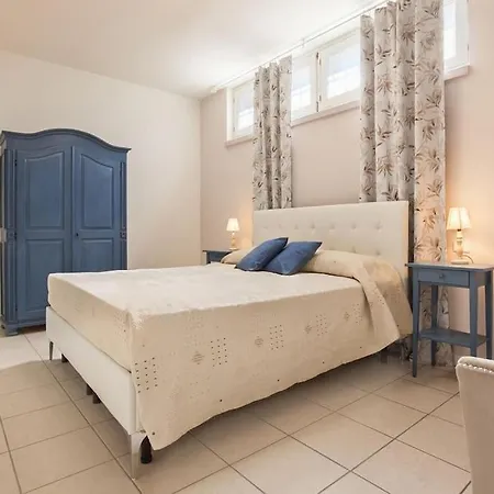 Apartment Chiara 2-appartamento In Con Piscina Cavaion Veronese