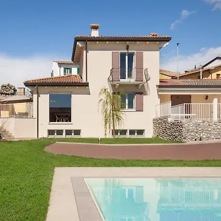 Chiara 2-appartamento In Con Piscina * Cavaion Veronese