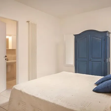 Chiara 2-appartamento In Con Piscina Daire *